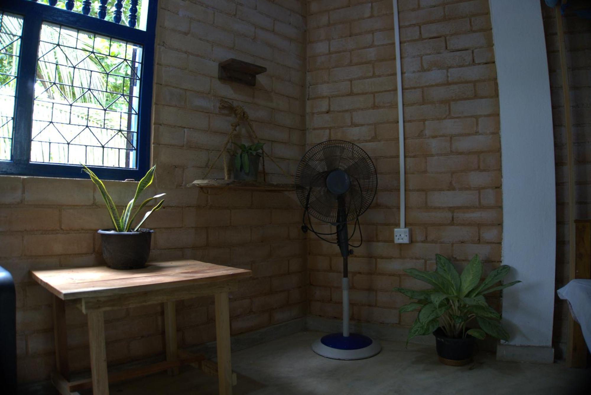 Passionfruit Homestay Матара Екстериор снимка