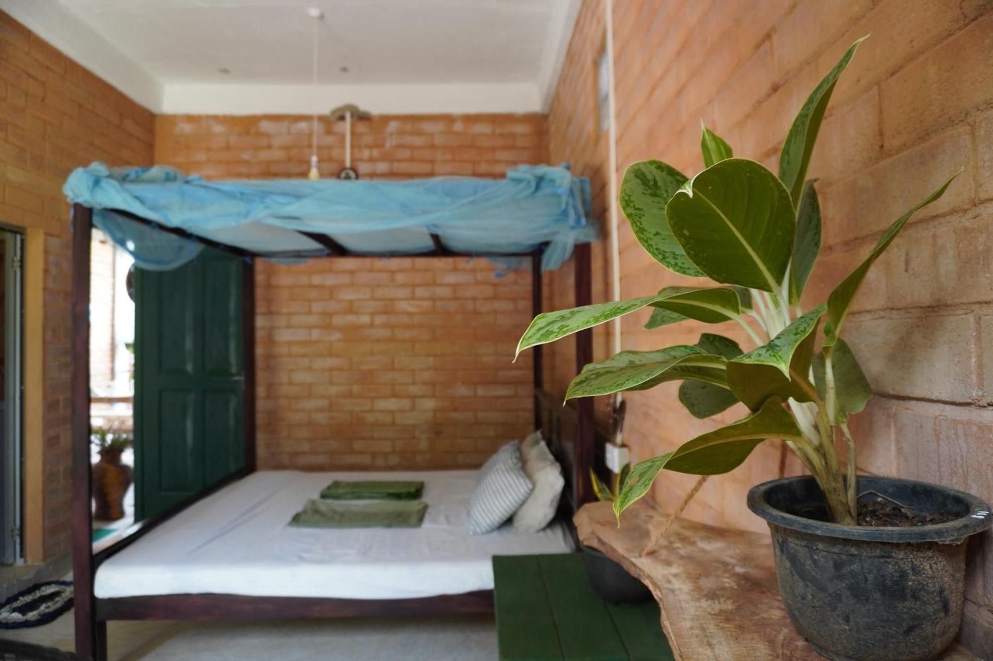 Passionfruit Homestay Матара Екстериор снимка